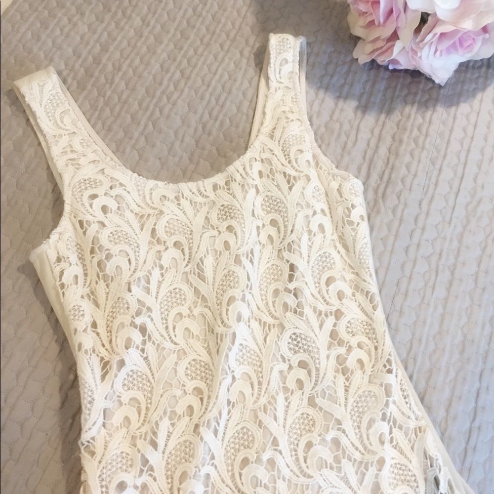 CHELSEA & Violet Cream Lace Mini Dress S - Picture 2 of 3